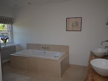 Longworth Villa チェルトナム エクステリア 写真